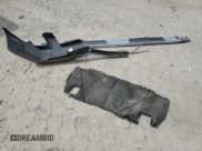 ✅ 2022 Chevrolet Silverado 1500 High Country • VIN: 3GCPAFED2NG526157 • Лот: 47562835. Опубликован ранее на Copart с пробегом 38 004 миль. Бесплатный доступ к архиву аукционных продаж из США и подробный отчёт об истории автомобиля на DreamBid. Изображение 14.