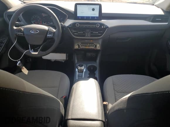 ✅ 2022 Ford Escape SE • VIN: 1FMCU9G60NUB23177 • Lot: 86845585. Wystawiony na Copart z przebiegiem 9 662 mil. Bezpłatny archiwum sprzedaży aukcyjnych z USA i szczegółowy raport historii pojazdu na DreamBid. Zdjęcie 8.