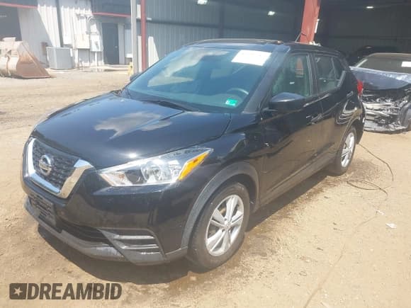 ✅ 2020 Nissan Kicks S • VIN: 3N1CP5BV1LL508731 • Lot: 42597717. Listed on IAAI with 81,189 mi. Free auction sales archive from the USA and detailed vehicle history report at DreamBid. Image 2.