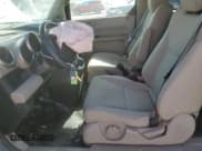 ✅ 2010 Honda Element EX • VIN: 5J6YH2H7XAL008061 • Лот: 71999125. Опубликован ранее на Copart с пробегом 236 525 миль. Бесплатный доступ к архиву аукционных продаж из США и подробный отчёт об истории автомобиля на DreamBid. Изображение 7.