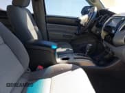 ✅ 2014 Toyota Tacoma • VIN: 3TMMU4FN1EM069638 • Lot: 42074567. Wystawiony na IAAI z przebiegiem 113 791 mil. Bezpłatny archiwum sprzedaży aukcyjnych z USA i szczegółowy raport historii pojazdu na DreamBid. Zdjęcie 5.