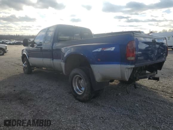 ✅ 1999 Ford F-350 XL • VIN: 1FTWX33F7XEA28950 • Лот: 85951064. Опубликован ранее на Copart с пробегом 320 667 миль. Бесплатный доступ к архиву аукционных продаж из США и подробный отчёт об истории автомобиля на DreamBid. Изображение 2.