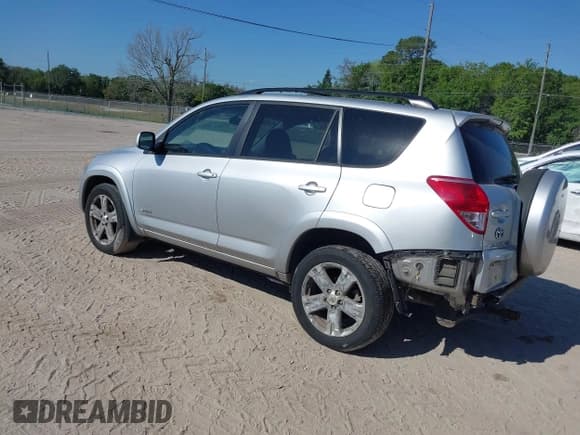 ✅ 2006 Toyota RAV4 Sport • VIN: JTMBK32V165000890 • Lot: 41882078. Listed on IAAI with 184,761 mi. Free auction sales archive from the USA and detailed vehicle history report at DreamBid. Image 3.