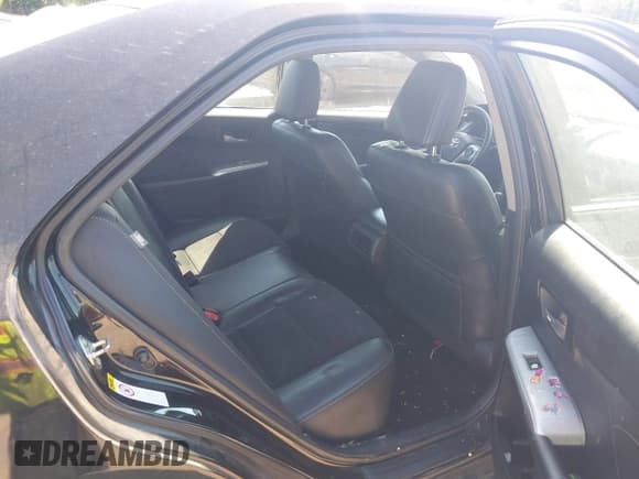 ✅ 2014 Toyota Camry SE • VIN: 4T1BF1FK8EU764244 • Lot: 43136897. Listed on IAAI with 212,418 mi. Free auction sales archive from the USA and detailed vehicle history report at DreamBid. Image 8.