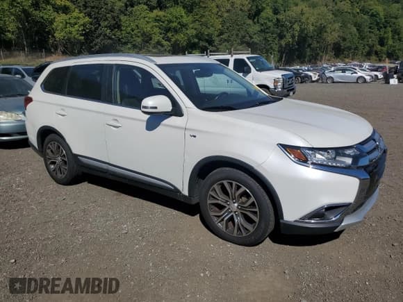 ✅ 2016 Mitsubishi Outlander GT • VIN: JA4JZ4AX2GZ012437 • Lot: 81041905. Listed on Copart with 195,588 mi. Free auction sales archive from the USA and detailed vehicle history report at DreamBid. Image 4.