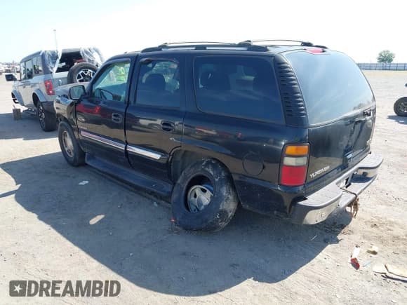 ✅ 2005 GMC Yukon SLE • VIN: 1GKEC13V55R124251 • Lot: 42570095. Wystawiony na IAAI z przebiegiem 265 431 mil. Bezpłatny archiwum sprzedaży aukcyjnych z USA i szczegółowy raport historii pojazdu na DreamBid. Zdjęcie 3.