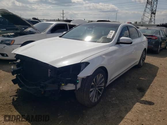 2015 Hyundai Genesis 3.8L z VIN KMHGN4JE6FU100036, wystawiony jako Copart lot #67147744 z przebiegiem 135 833 mil mil oraz Szkoda całkowita • Salvage title. Historia ofert i sprzedaży dostępna na DreamBid. Obrazek 1.