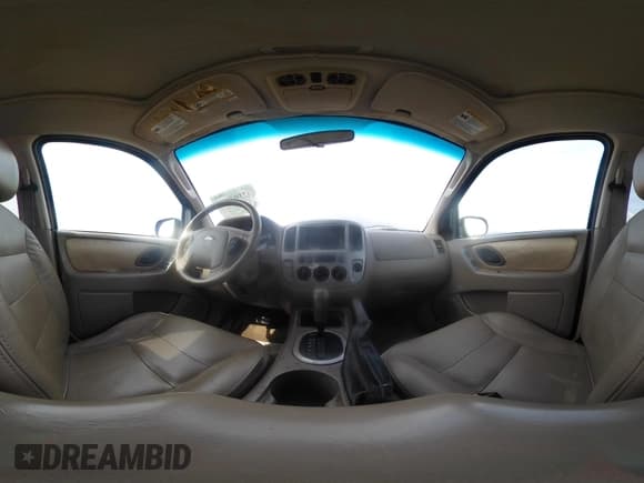 ✅ 2006 Ford Escape XLT • VIN: 1FMYU93166KA44836 • Lot: 42104051. Listed on IAAI with 176,367 mi. Free auction sales archive from the USA and detailed vehicle history report at DreamBid. Image 19.
