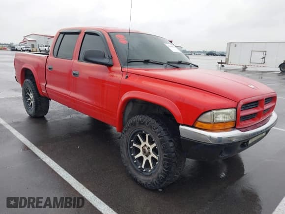 ✅ 2001 Dodge Dakota Sport • VIN: 1B7GG2AN91S110843 • Lot: 42316636. Wystawiony na IAAI z przebiegiem 263 073 mil. Bezpłatny archiwum sprzedaży aukcyjnych z USA i szczegółowy raport historii pojazdu na DreamBid. Zdjęcie 1.