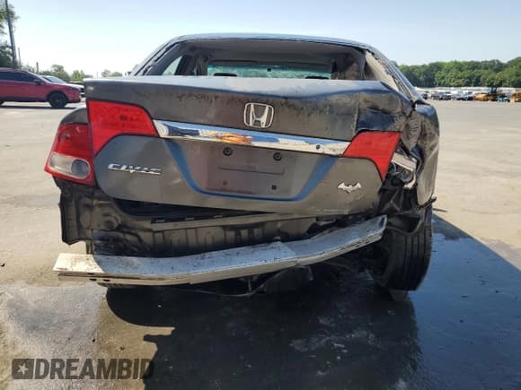 ✅ 2010 Honda Civic LX • VIN: 2HGFA1E55AH523336 • Lot: 62451055. Listed on Copart with Not provided. Free auction sales archive from the USA and detailed vehicle history report at DreamBid. Image 6.