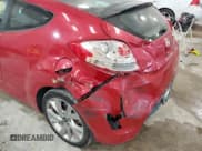 ✅ 2016 Hyundai Veloster • VIN: KMHTC6AD3GU299703 • Lot: 70024943. Wystawiony na Copart z przebiegiem 82 933 mil. Bezpłatny archiwum sprzedaży aukcyjnych z USA i szczegółowy raport historii pojazdu na DreamBid. Zdjęcie 9.