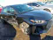 2019 Hyundai Veloster Premium z VIN KMHTG6AF7KU010854, wystawiony jako IAAI lot #41386268 z przebiegiem 87 133 mil mil oraz . Historia ofert i sprzedaży dostępna na DreamBid. Obrazek 1.