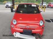 ✅ 2017 FIAT 500e • VIN: 3C3CFFGE2HT546074 • Lot: 42269995. Wystawiony na IAAI z przebiegiem 42 782 mil. Bezpłatny archiwum sprzedaży aukcyjnych z USA i szczegółowy raport historii pojazdu na DreamBid. Zdjęcie 12.