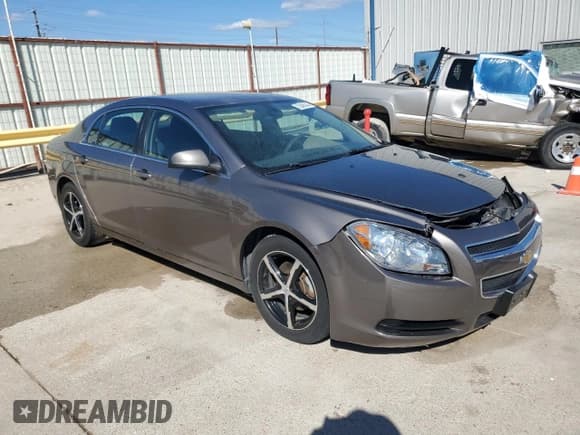 ✅ 2011 Chevrolet Malibu 1FL • VIN: 1G1ZA5EU9BF211025 • Lot: 72438144. Listed on Copart with 207,127 mi. Free auction sales archive from the USA and detailed vehicle history report at DreamBid. Image 4.