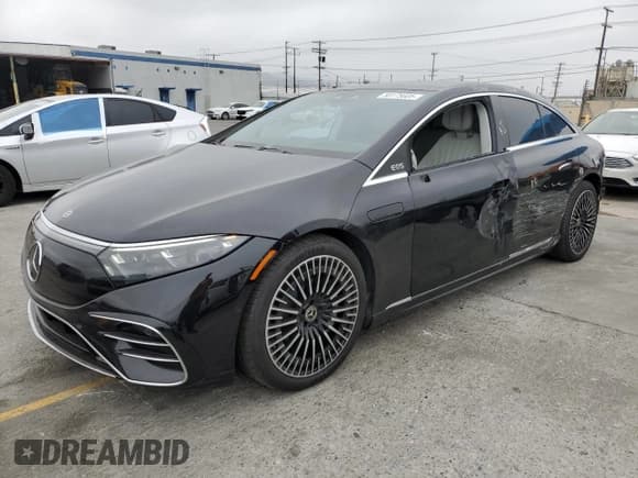 ✅ 2023 Mercedes-Benz EQS 450+ • VIN: W1KCG2DB1PA033566 • Lot: 58175605. Listed on Copart with 50,261 mi. Free auction sales archive from the USA and detailed vehicle history report at DreamBid. Image 1.