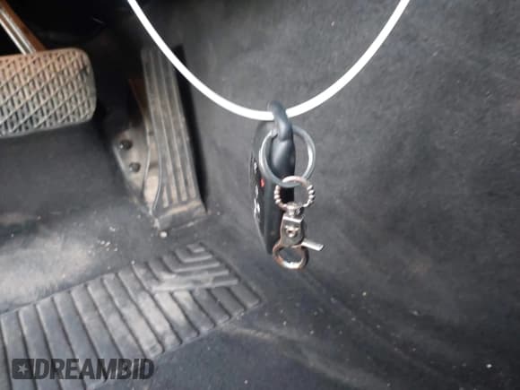 ✅ 2017 Mercedes-Benz E 300 Luxury • VIN: WDDZF4KB5HA110176 • Лот: 43539727. Опубликован ранее на IAAI с пробегом 118 785 миль. Бесплатный доступ к архиву аукционных продаж из США и подробный отчёт об истории автомобиля на DreamBid. Изображение 11.