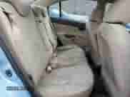 2011 Hyundai Accent GLS z VIN KMHCN4AC8BU573220, wystawiony jako Copart lot #83223024 z przebiegiem 131 086 mil mil oraz Szkoda całkowita • Salvage title. Historia ofert i sprzedaży dostępna na DreamBid. Obrazek 10.