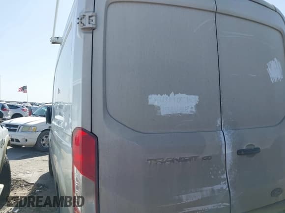 ✅ 2018 Ford Transit • VIN: 1FTYE1CMXJKA35806 • Лот: 41652642. Опубликован ранее на IAAI с пробегом 200 828 миль. Бесплатный доступ к архиву аукционных продаж из США и подробный отчёт об истории автомобиля на DreamBid. Изображение 3.