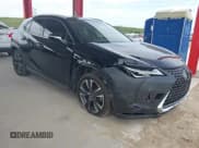 ✅ 2019 Lexus UX 200 • VIN: JTHY3JBH4K2016517 • Lot: 43129039. Wystawiony na IAAI z przebiegiem 100 911 mil. Bezpłatny archiwum sprzedaży aukcyjnych z USA i szczegółowy raport historii pojazdu na DreamBid. Zdjęcie 1.