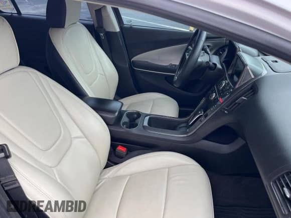 2015 Chevrolet Volt с VIN 1G1RA6E42FU108780, выставлен на аукционе Copart как лот 48586023 с пробегом 171 011 миль миль и . История ставок и продаж доступна на DreamBid. Изображение 5.