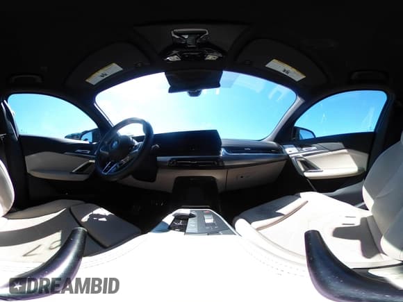 ✅ 2024 BMW X2 M35i • VIN: WBX83GM00R5Y61789 • Lot: 43167384. Listed on IAAI with 38,013 mi. Free auction sales archive from the USA and detailed vehicle history report at DreamBid. Image 19.