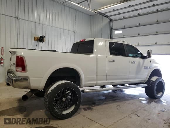 ✅ 2013 Ram 2500 Laramie • VIN: 3C6UR5NL0DG514687 • Lot: 84021994. Wystawiony na Copart z przebiegiem 208 964 mil. Bezpłatny archiwum sprzedaży aukcyjnych z USA i szczegółowy raport historii pojazdu na DreamBid. Zdjęcie 3.