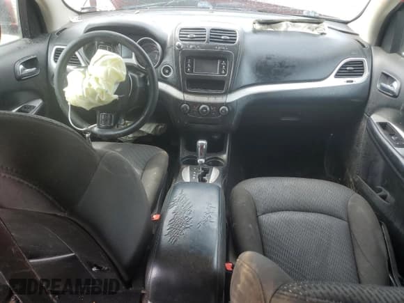 ✅ 2017 Dodge Journey SXT • VIN: 3C4PDCBG5HT528050 • Lot: 55994915. Wystawiony na Copart z przebiegiem Nie podano. Bezpłatny archiwum sprzedaży aukcyjnych z USA i szczegółowy raport historii pojazdu na DreamBid. Zdjęcie 8.