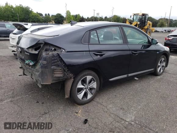 ✅ 2018 Hyundai Ioniq • VIN: KMHC75LH2JU031408 • Лот: 71632634. Размещён на Copart с пробегом 75 703 миль миль. Получите бесплатный доступ к архиву аукционных продаж из США и посмотрите подробный отчёт об истории автомобиля на DreamBid. Изображение 3.