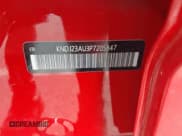 ✅ 2023 Kia Soul LX • VIN: KNDJ23AU3P7205847 • Lot: 42484311. Wystawiony na IAAI z przebiegiem 15 308 mil. Bezpłatny archiwum sprzedaży aukcyjnych z USA i szczegółowy raport historii pojazdu na DreamBid. Zdjęcie 9.