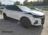 2022 Chevrolet Blazer RS z VIN 3GNKBKRS2NS197876, wystawiony jako Copart lot #66489554 z przebiegiem 33 620 mil mil oraz Szkoda całkowita • Salvage title. Historia ofert i sprzedaży dostępna na DreamBid. Obrazek 4.
