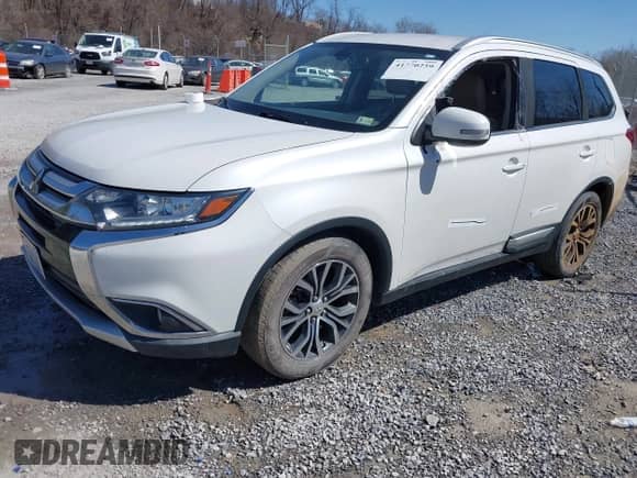 2017 Mitsubishi Outlander SE с VIN JA4AZ3A33HZ038747, выставлен на аукционе IAAI как лот 41770259 с пробегом 105 704 миль миль и . История ставок и продаж доступна на DreamBid. Изображение 2.