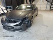 ✅ 2018 Maserati Ghibli S GranLusso • VIN: ZAM57YSL4J1265566 • Лот: 42094312. Опубликован ранее на IAAI с пробегом 25 027 миль. Бесплатный доступ к архиву аукционных продаж из США и подробный отчёт об истории автомобиля на DreamBid. Изображение 2.