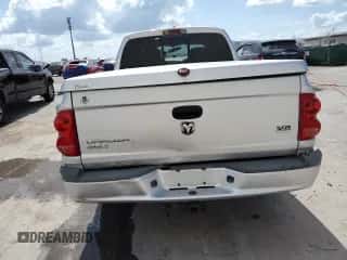 2007 Dodge Dakota SLT с VIN 1D7HE48J17S259061, выставлен на аукционе Copart как лот 76098974 с пробегом Не указан миль и На запчасти • Non repairable. История ставок и продаж доступна на DreamBid. Изображение 6.