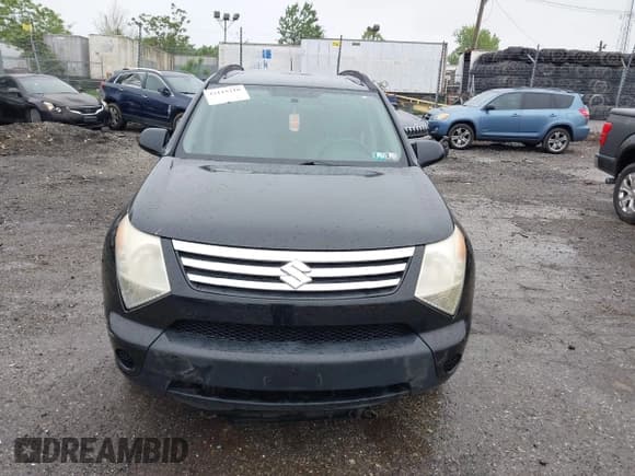 ✅ 2008 Suzuki XL7 Premium • VIN: 2S3DB217486114977 • Лот: 42119210. Опубликован ранее на IAAI с пробегом 131 803 миль. Бесплатный доступ к архиву аукционных продаж из США и подробный отчёт об истории автомобиля на DreamBid. Изображение 13.