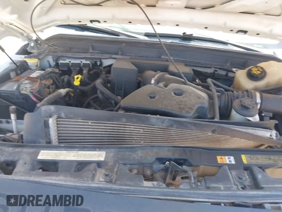 ✅ 2012 Ford F-250 XL • VIN: 1FDBF2A60CEC68510 • Lot: 42396003. Listed on IAAI with 185,303 mi. Free auction sales archive from the USA and detailed vehicle history report at DreamBid. Image 10.