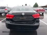 ✅ 2015 Volkswagen Passat Limited Edition • VIN: 1VWAT7A36FC039550 • Lot: 41204983. Listed on IAAI with 143,299 mi. Free auction sales archive from the USA and detailed vehicle history report at DreamBid. Image 16.