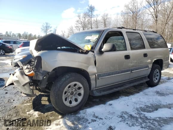 ✅ 2003 Chevrolet Suburban Z71 • VIN: 3GNFK16Z93G329884 • Лот: 87977655. Опубликован ранее на Copart с пробегом Не указан. Бесплатный доступ к архиву аукционных продаж из США и подробный отчёт об истории автомобиля на DreamBid. Изображение 1.