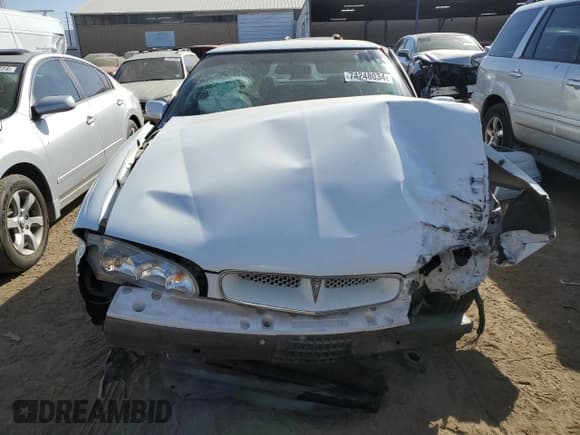 ✅ 1999 Pontiac Bonneville SE • VIN: 1G2HX52K8XH226362 • Lot: 74248034. Wystawiony na Copart z przebiegiem 142 391 mil. Bezpłatny archiwum sprzedaży aukcyjnych z USA i szczegółowy raport historii pojazdu na DreamBid. Zdjęcie 5.