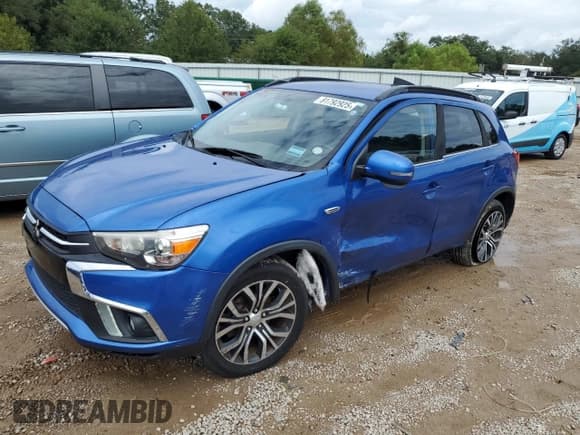 ✅ 2018 Mitsubishi Outlander SEL • VIN: JA4AP4AW9JU001730 • Lot: 81792925. Wystawiony na Copart z przebiegiem 130 890 mil. Bezpłatny archiwum sprzedaży aukcyjnych z USA i szczegółowy raport historii pojazdu na DreamBid. Zdjęcie 1.
