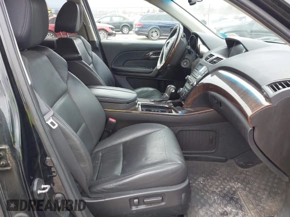 ✅ 2010 Acura MDX Technology • VIN: 2HNYD2H46AH505171 • Lot: 42060226. Wystawiony na IAAI z przebiegiem 203 650 mil. Bezpłatny archiwum sprzedaży aukcyjnych z USA i szczegółowy raport historii pojazdu na DreamBid. Zdjęcie 5.