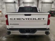 ✅ 2021 Chevrolet Silverado 1500 LTZ • VIN: 3GCUYGET2MG135004 • Lot: 50825955. Wystawiony na Copart z przebiegiem 53 594 mil. Bezpłatny archiwum sprzedaży aukcyjnych z USA i szczegółowy raport historii pojazdu na DreamBid. Zdjęcie 6.