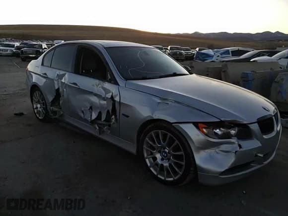 ✅ 2007 BMW 3 Series 328xi • VIN: WBAVC93537K033904 • Lot: 46840465. Listed on Copart with 149,009 mi. Free auction sales archive from the USA and detailed vehicle history report at DreamBid. Image 10.