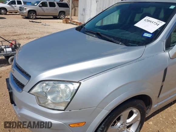 ✅ 2013 Chevrolet Captiva Sport LTZ • VIN: 3GNAL4EK3DS586437 • Lot: 42093734. Wystawiony na IAAI z przebiegiem 76 688 mil. Bezpłatny archiwum sprzedaży aukcyjnych z USA i szczegółowy raport historii pojazdu na DreamBid. Zdjęcie 6.