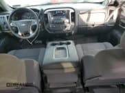 ✅ 2017 Chevrolet Silverado 1500 LT • VIN: 3GCUKREC3HG123530 • Lot: 84613955. Wystawiony na Copart z przebiegiem 58 888 mil. Bezpłatny archiwum sprzedaży aukcyjnych z USA i szczegółowy raport historii pojazdu na DreamBid. Zdjęcie 8.