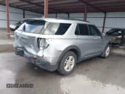 ✅ 2023 Ford Explorer XLT • VIN: 1FMSK7DHXPGA92372 • Lot: 43130163. Wystawiony na IAAI z przebiegiem 32 444 mil. Bezpłatny archiwum sprzedaży aukcyjnych z USA i szczegółowy raport historii pojazdu na DreamBid. Zdjęcie 4.