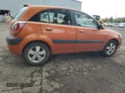 ✅ 2007 Kia Rio SX • VIN: KNADE163076195189 • Лот: 56727385. Опубликован ранее на Copart с пробегом 157 577 миль. Бесплатный доступ к архиву аукционных продаж из США и подробный отчёт об истории автомобиля на DreamBid. Изображение 3.