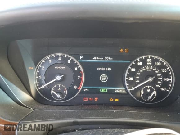 ✅ 2018 Genesis G90 Premium • VIN: KMHG34JAXJU040015 • Lot: 70925375. Listed on Copart with 28,221 mi. Free auction sales archive from the USA and detailed vehicle history report at DreamBid. Image 9.