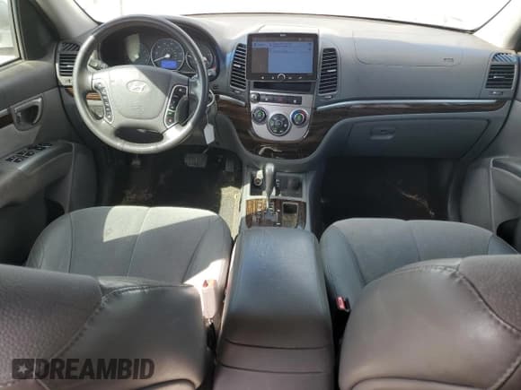 ✅ 2011 Hyundai Santa Fe SE • VIN: 5XYZH4AG5BG065507 • Lot: 76147974. Listed on Copart with 223,522 mi. Free auction sales archive from the USA and detailed vehicle history report at DreamBid. Image 8.