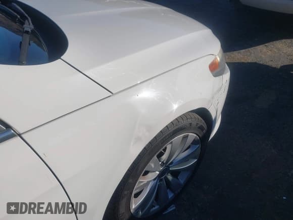 ✅ 2012 Volkswagen CC Sport • VIN: WVWMP7ANXCE5X6325 • Lot: 43834937. Listed on IAAI with 154,991 mi. Free auction sales archive from the USA and detailed vehicle history report at DreamBid. Image 12.