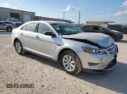 ✅ 2010 Ford Taurus SE • VIN: 1FAHP2DW5AG170765 • Lot: 80505345. Wystawiony na Copart z przebiegiem Nie podano. Bezpłatny archiwum sprzedaży aukcyjnych z USA i szczegółowy raport historii pojazdu na DreamBid. Zdjęcie 4.